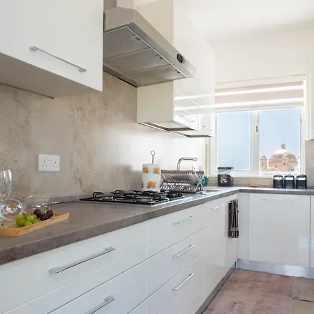 Sunny Country Views Penthouse Close To Gnejna Bay * L-Imgarr