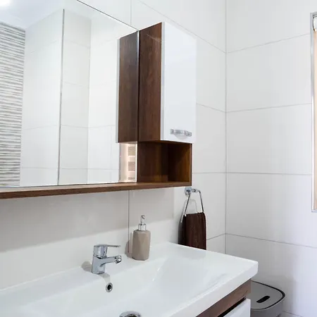 Lejlighed Sunny Country Views Penthouse Close To Gnejna Bay *